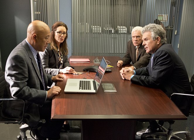 Major Crimes - Kidnapping - Filmfotos - Michael Paul Chan, Mary McDonnell, G. W. Bailey, Tony Denison