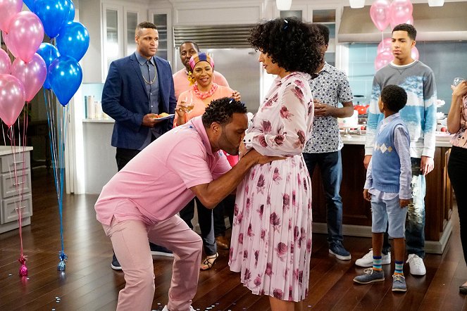 Black-ish - Season 3 - The Name Game - Photos