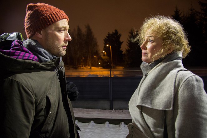 Ex-Onnelliset - Season 2 - Joulujen parhaimmistoa - Kuvat elokuvasta - Niko Rajala, Miia Nuutila