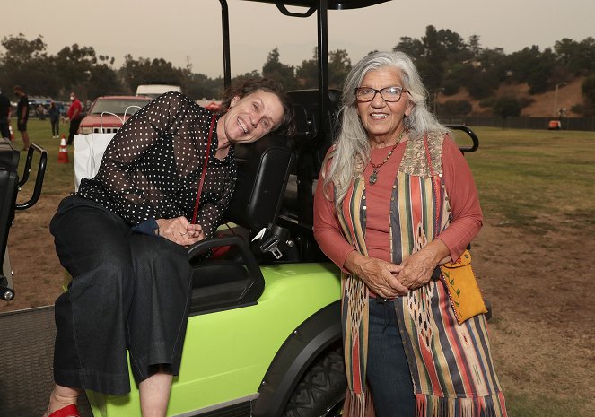 Nomadland - Evenementen - Searchlight's Nomadland Telluride from Los Angeles Drive In Premiere on Friday, Sept 11, 2020 at the Rose Bowl - Frances McDormand, Linda May