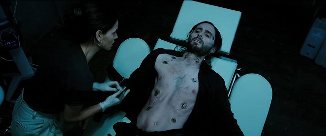Morbius - Z filmu - Adria Arjona, Jared Leto