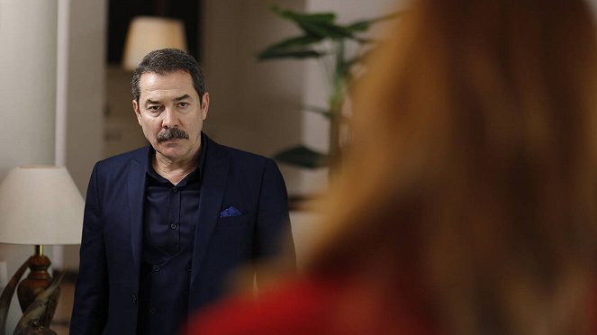 Zalim Istanbul - Episode 23 - Photos - Fikret Kuşkan