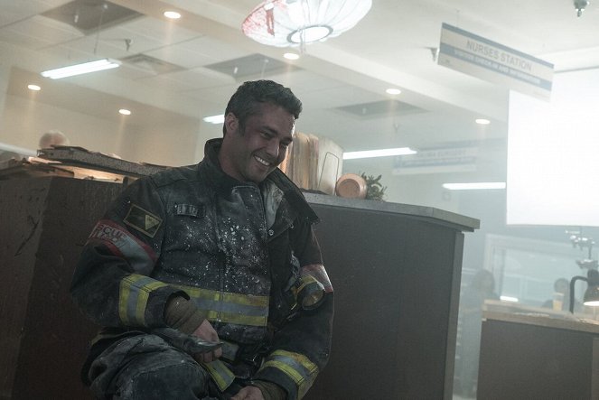 Chicago Fire - I Am the Apocalypse - Making of - Taylor Kinney