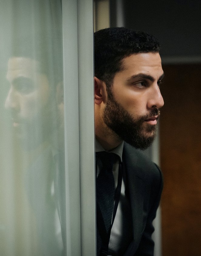 FBI: Special Crime Unit - Season 2 - Ties That Bind - Photos - Zeeko Zaki