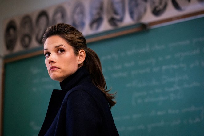 FBI: Special Crime Unit - Season 2 - Salvation - Photos - Missy Peregrym