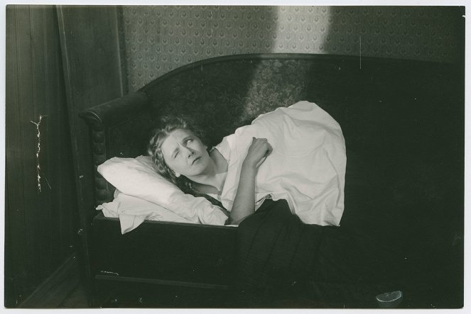 Mordbrännerskan - Filmfotók - Vera Schmiterlöw