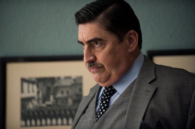 Crimen a contrarreloj - De la película - Alfred Molina