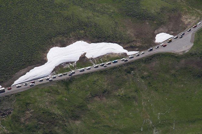 Aerial America - Yellowstone - Photos