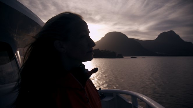 L’aventure continue avec Céline Cousteau - Filmfotos