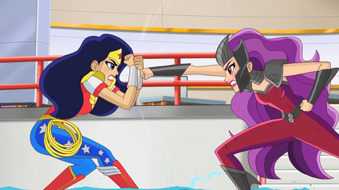 DC Super Hero Girls: Legendy Atlantydy - Z filmu