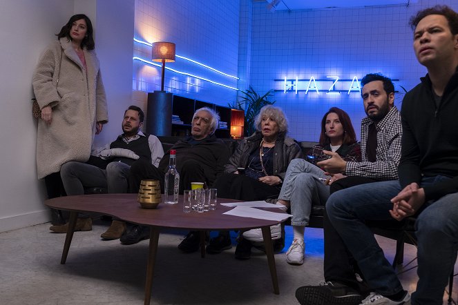 Rodinný podnik - Konečná stanice - Z filmu - Gérard Darmon, Liliane Rovère, Julia Piaton, Jonathan Cohen