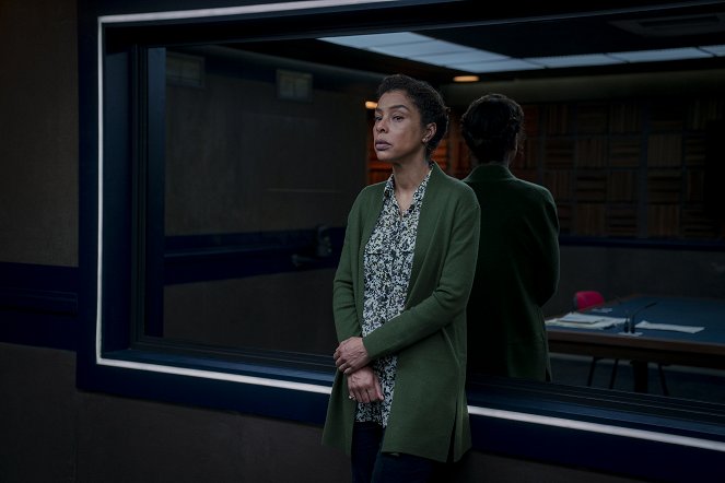 Criminal: UK - Season 2 - Julia - De la película - Sophie Okonedo