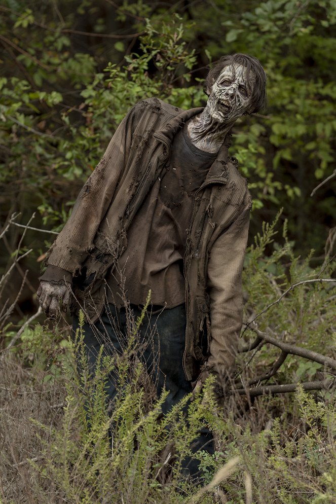 The Walking Dead: World Beyond - Mutig - Filmfotos