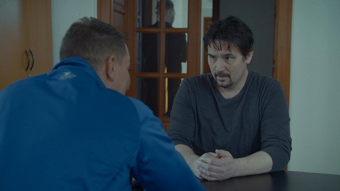 Drága örökösök - Falunap - De la película - Imre Haagen