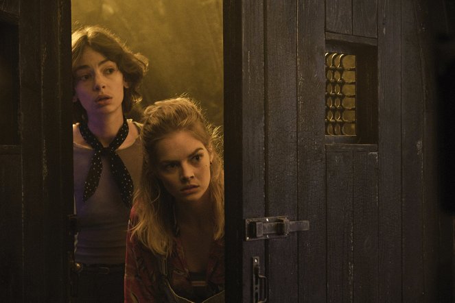 Bill & Ted Face the Music - Film - Brigette Lundy-Paine, Samara Weaving