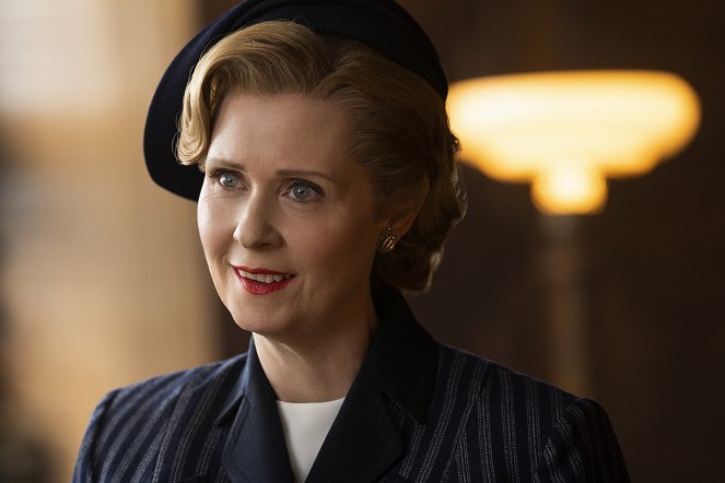 Ratched - Angel of Mercy: Part Two - Photos - Cynthia Nixon