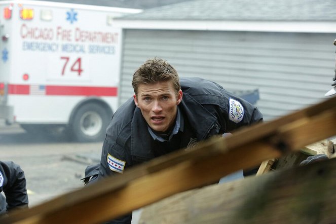 Chicago Fire - Przywódcy przewodzą - Z filmu