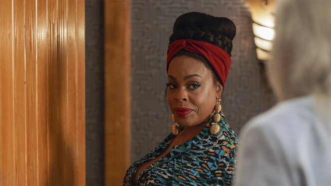 Claws - Season 3 - Welcome to the Pleasuredome - De la película - Niecy Nash