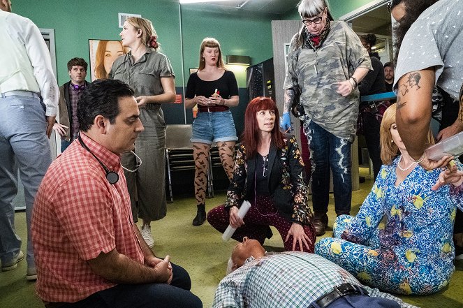 Claws - What Is Happening to America - Tournage - Jason Antoon, Carrie Preston
