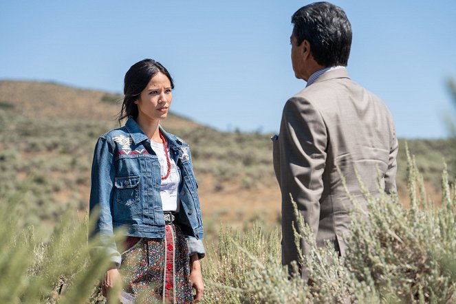 Yellowstone - All for Nothing - Film - Kelsey Asbille