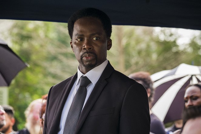 Claws - Funerary - Kuvat elokuvasta - Harold Perrineau