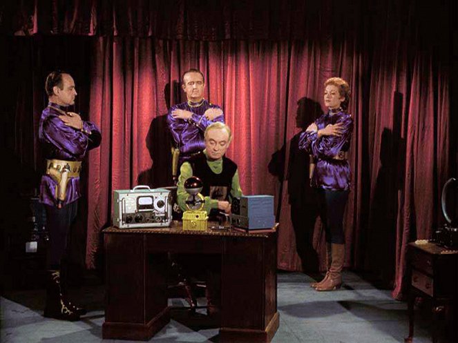 Plan 9 from Outer Space - Photos - Dudley Manlove, John Breckinridge, Joanna Lee