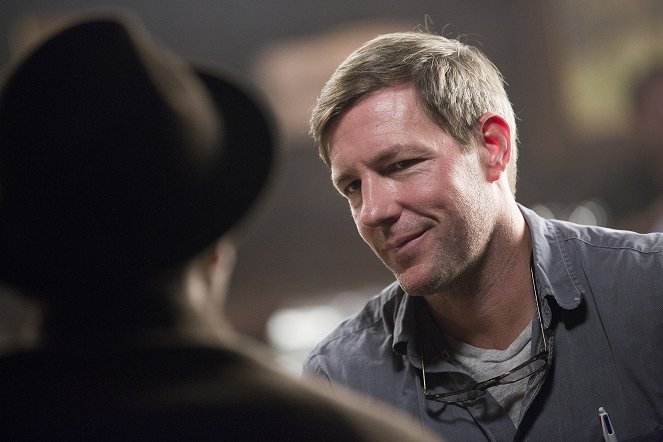 Public Morals - Photos - Edward Burns