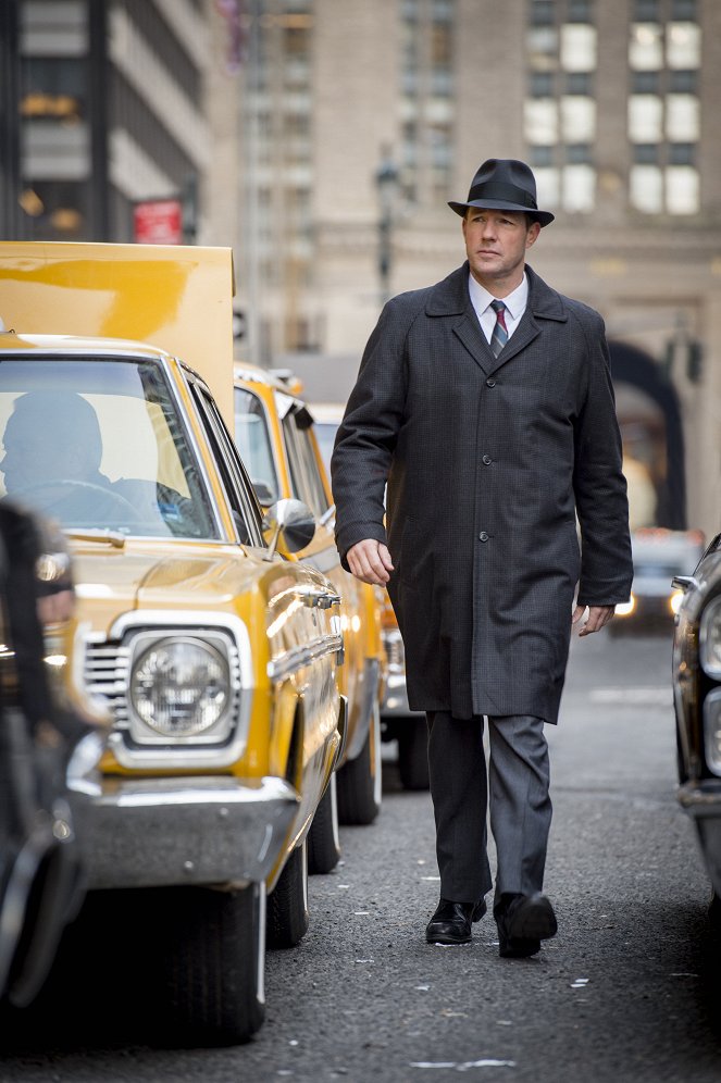 Public Morals - Collection Day - Film - Edward Burns