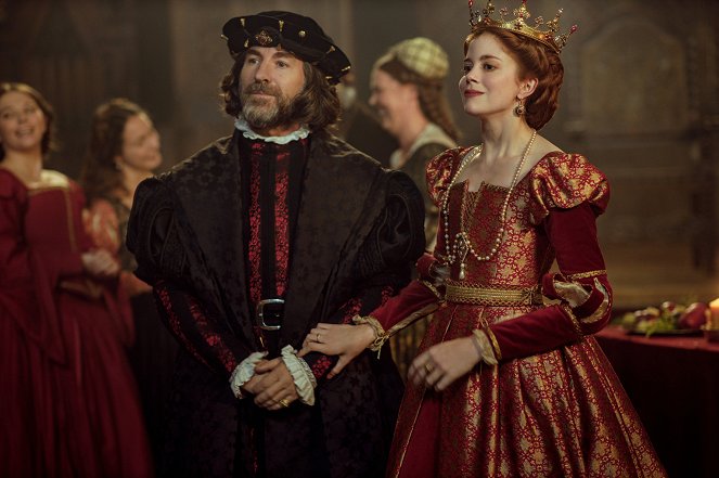 The Spanish Princess - Season 2 - Camelot - Photos - Charlotte Hope