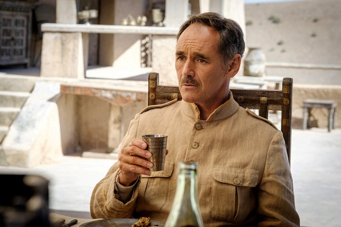 Waiting for the Barbarians - Film - Mark Rylance