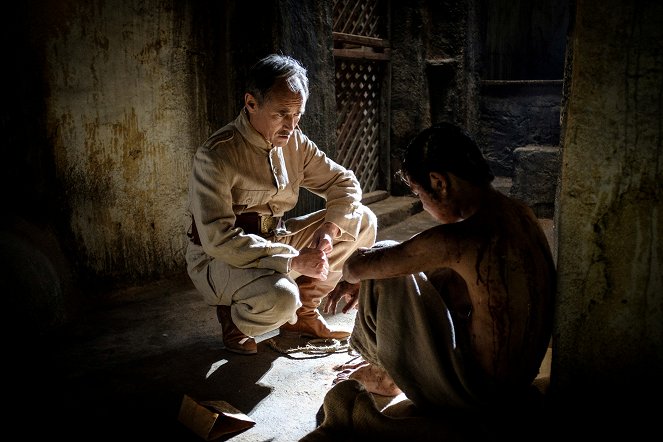 Waiting for the Barbarians - De la película - Mark Rylance