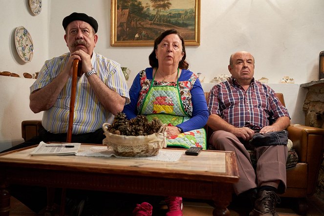 El pueblo - Season 1 - La televisión que nos parió - Kuvat elokuvasta
