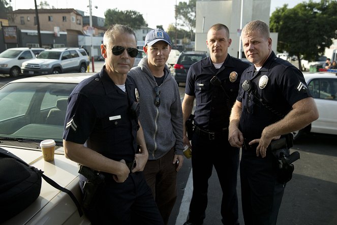 Policajti z L. A. - Hats and Bats - Z natáčení