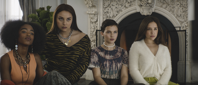 The Craft : Les nouvelles sorcières - Film - Lovie Simone, Zoey Luna, Cailee Spaeny, Gideon Adlon