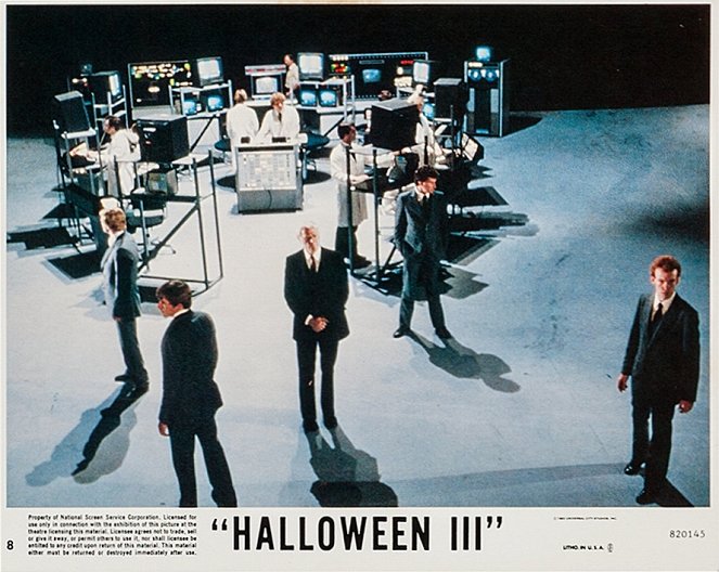 Halloween III - Pahuuden yö - Mainoskuvat - Dan O'Herlihy