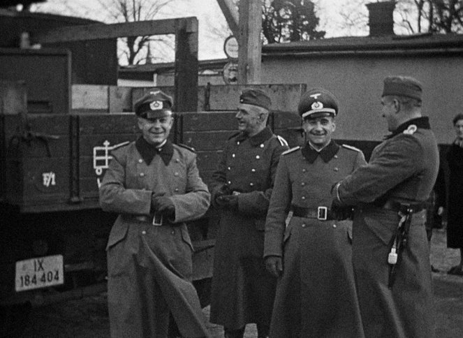 Lost Home Movies of Nazi Germany - Van film