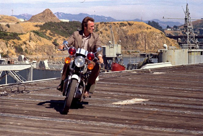 Siła magnum - Z filmu - Clint Eastwood