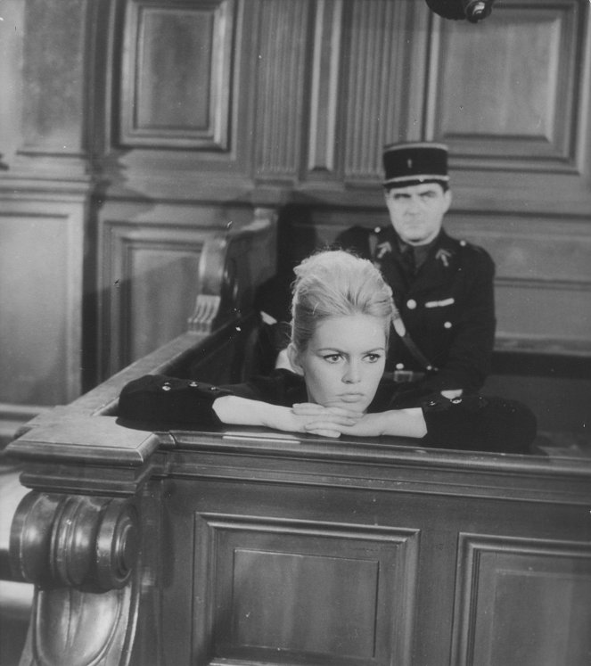 Igazság - Filmfotók - Brigitte Bardot