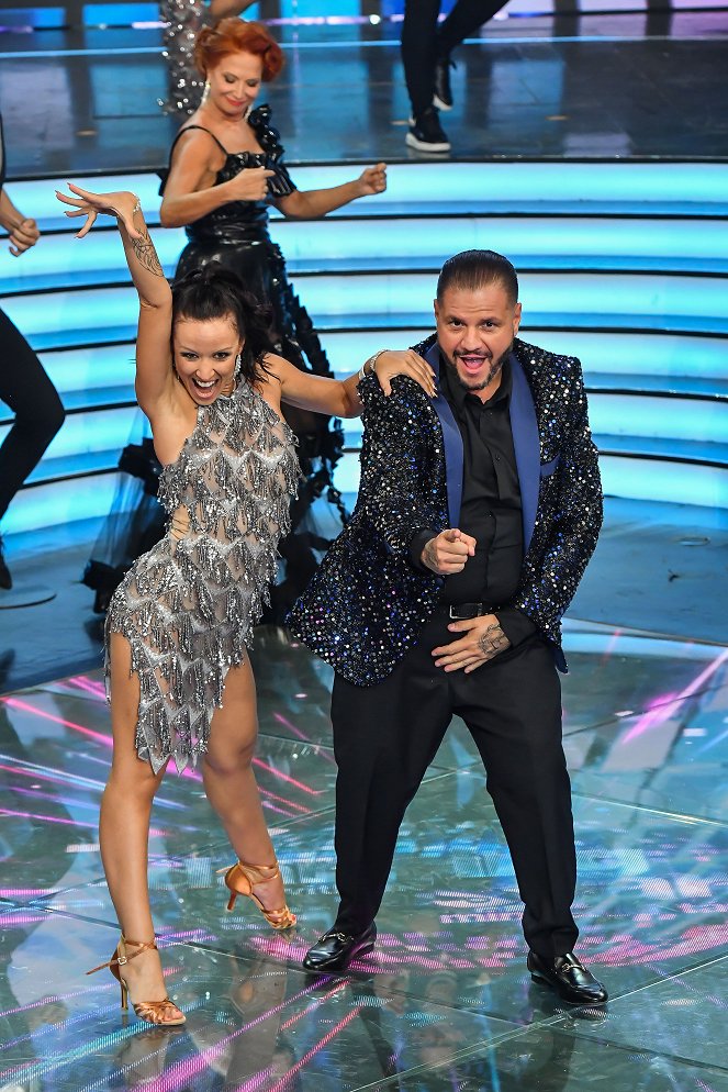 Dancing with the Stars – Mindenki táncol - Do filme - Emilio