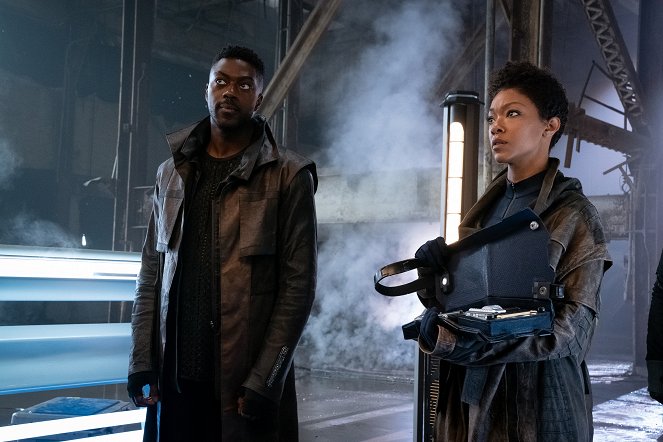 Star Trek: Discovery - That Hope Is You, Part 1 - Photos - David Ajala, Sonequa Martin-Green