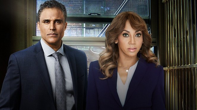 Vraždy v ranní show: Smrtelné přešlapy - Promo - Rick Fox, Holly Robinson Peete