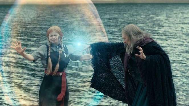The Worst Witch - Season 4 - The Crystal Lake - Photos