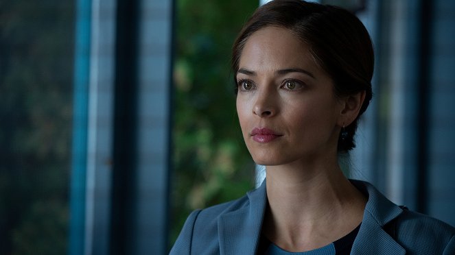 Burden of Truth - Season 3 - No Fathers and Sons - Photos