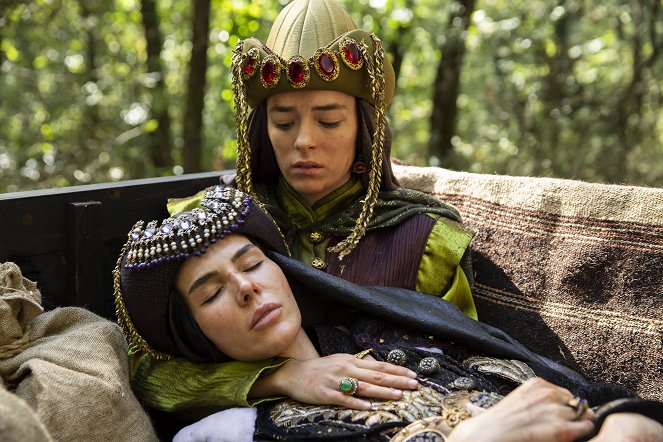 Uyanış: Büyük Selçuklu - Episode 4 - De la película - Hatice Şendil, Buse Meral