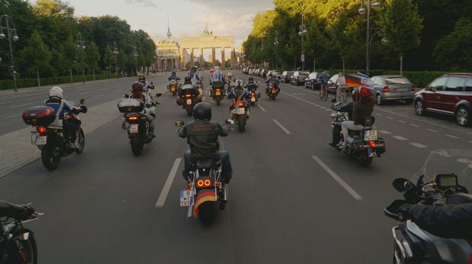 Vissza Berlinbe - Filmfotók