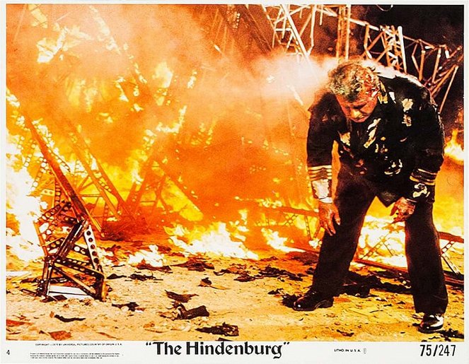 Hindenburg - Fotosky - Charles Durning