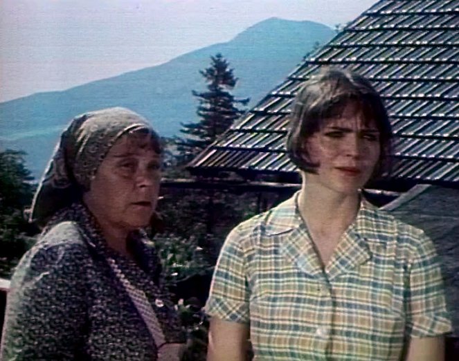Jahody na stéble trávy - De la película - Naděžda Letenská, Eva Jakoubková