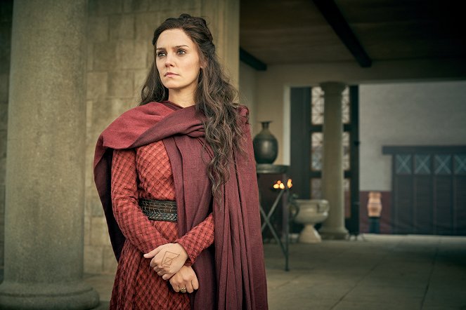 Britannia - Season 2 - Episode 1 - Photos - Annabel Scholey