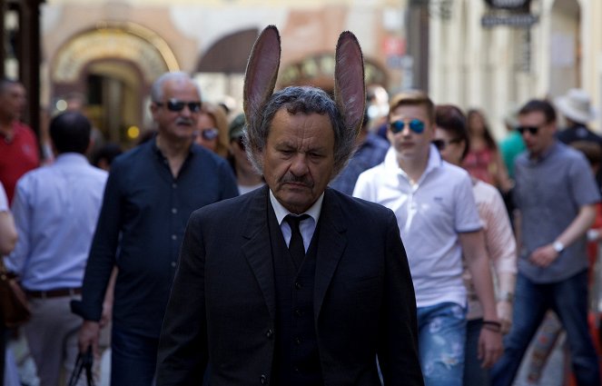 The Man with Hare Ears - Photos - Miroslav Krobot