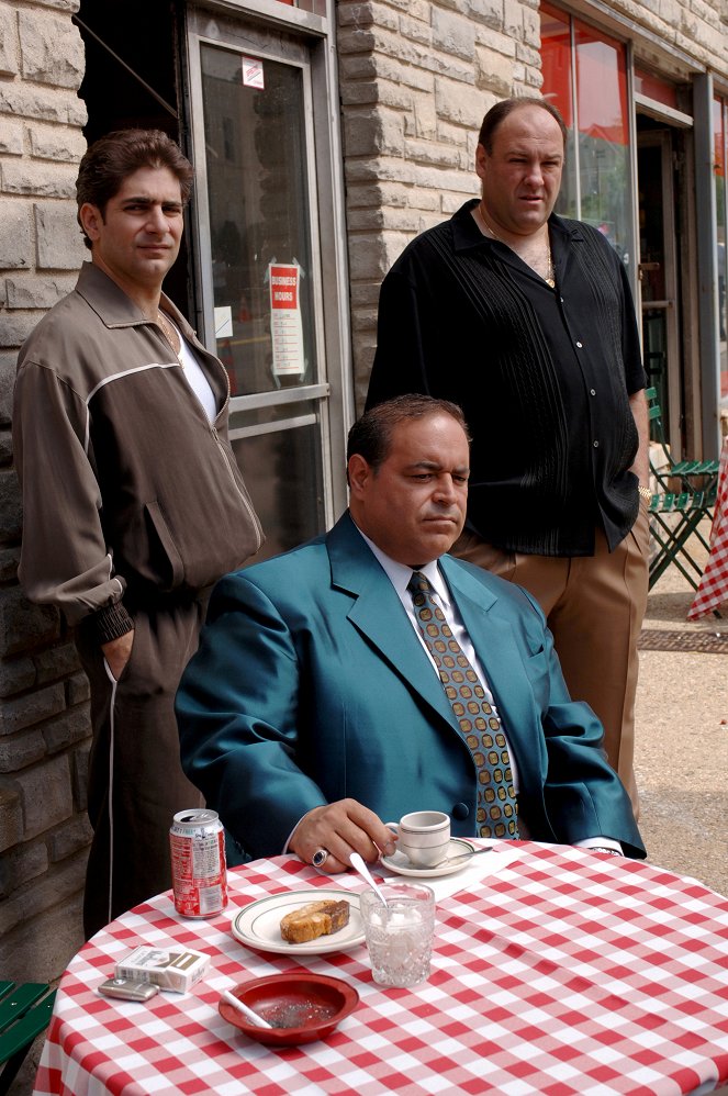 Rodzina Soprano - Season 6 - Members Only - Z filmu - Michael Imperioli, James Gandolfini